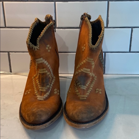 Liberty Black Aztec Booties - Picture 3 of 3